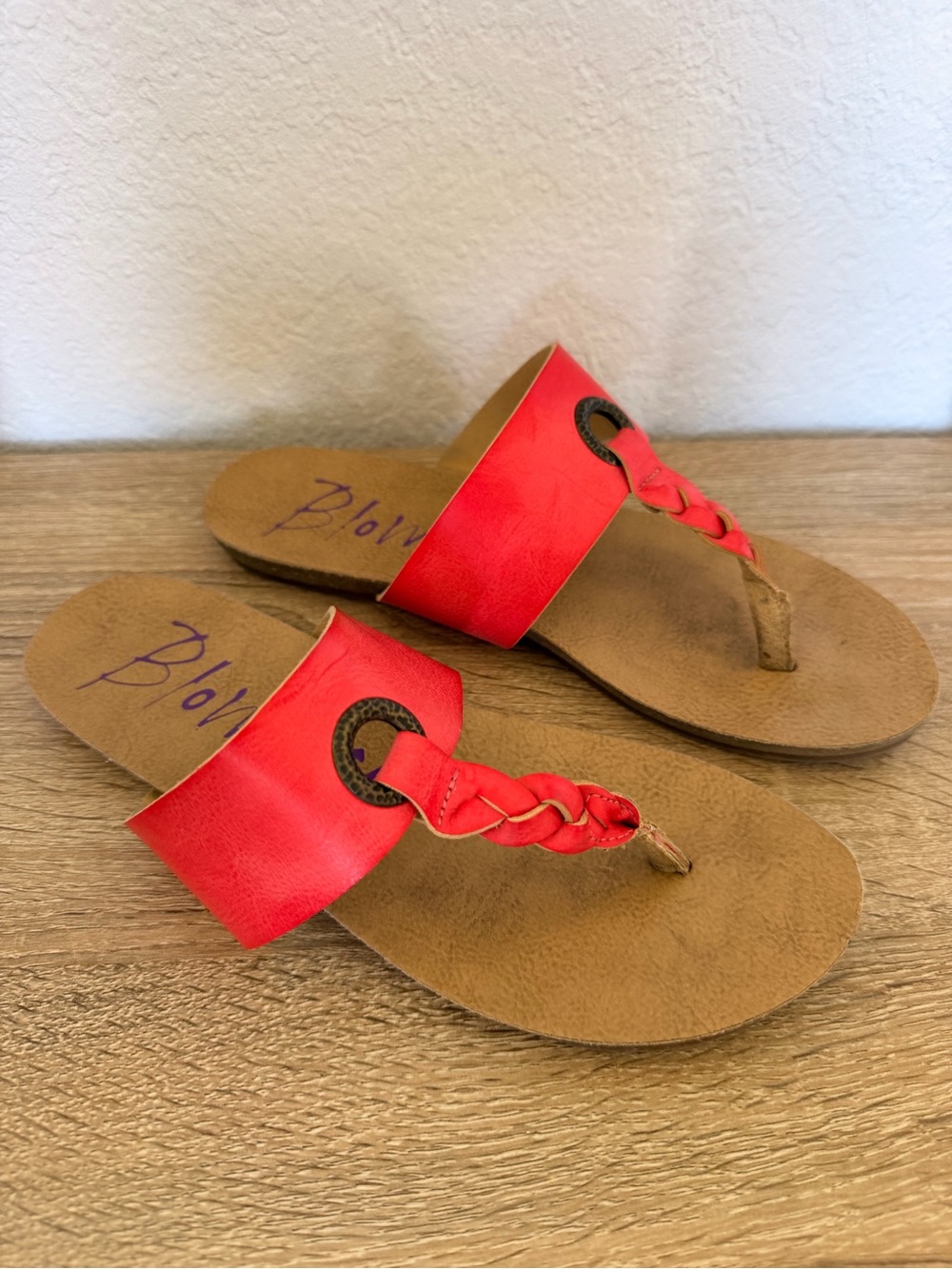 Blowfish Malibu Red Braided Thong Sandals - Women size 6.5